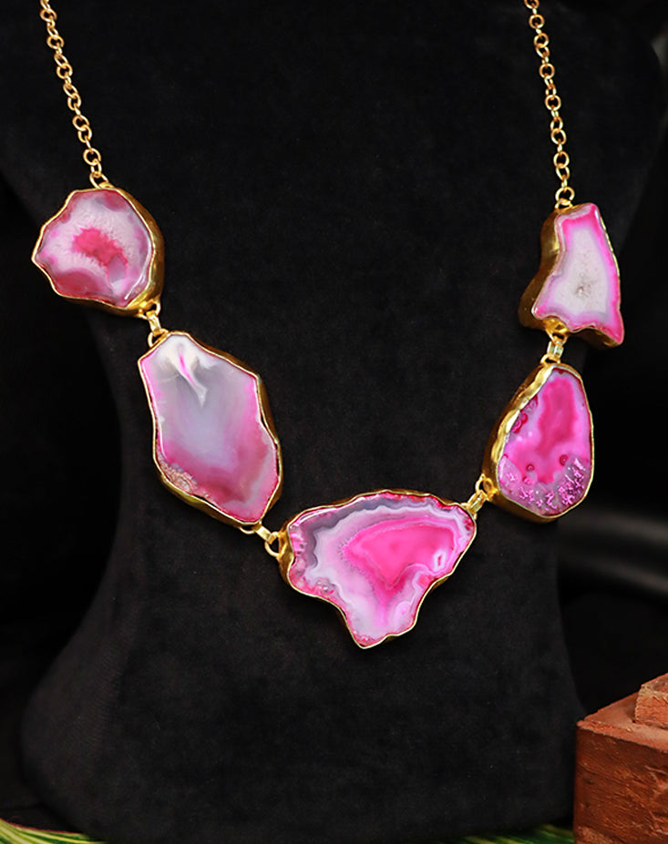 STATEMENT PIECES