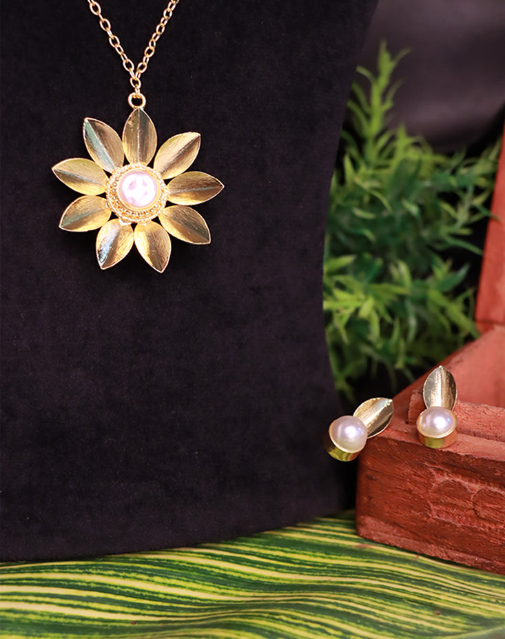 Golden Bloom Set