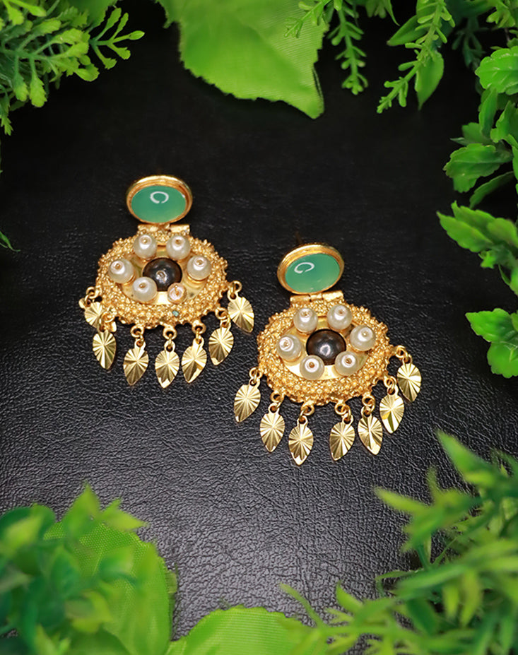 Regal Rhapsody Earrings