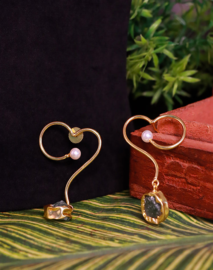 Heart's Quest Earrings