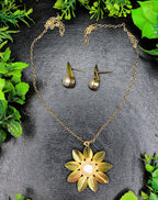 Golden Bloom Set