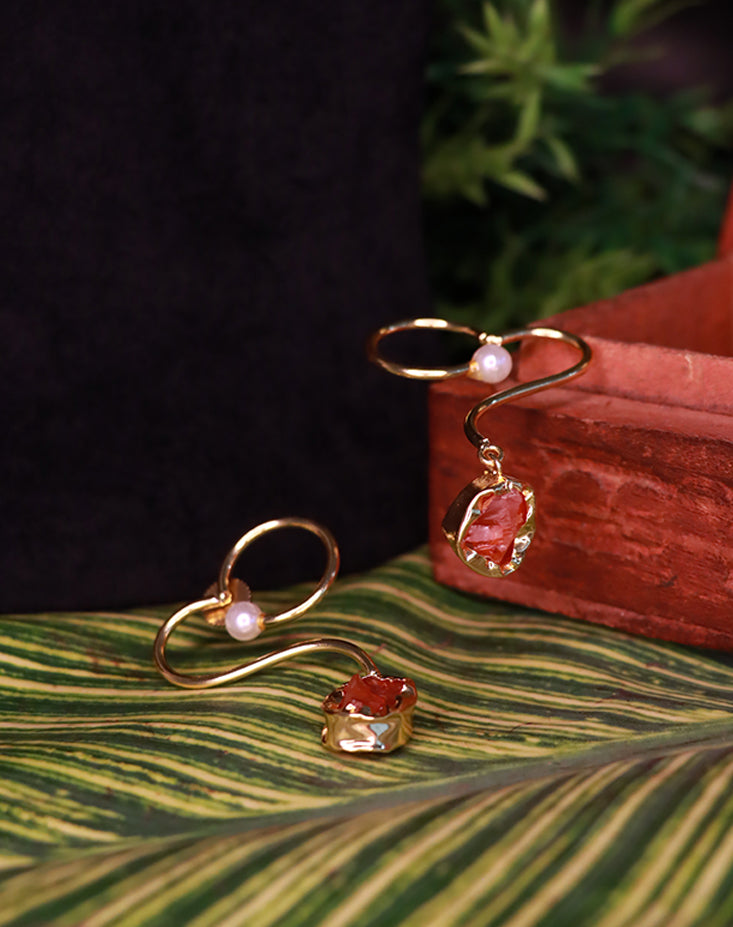 Heart's Quest Earrings